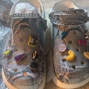 Sza Crocs Classic Crush Clog